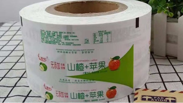 凯达包装食品袋提醒您雨雪天下注意安全